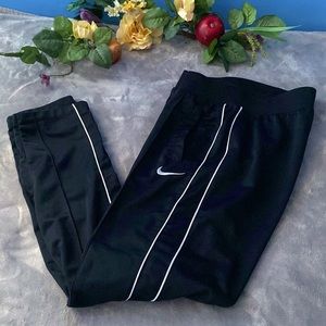 COPY - Nike performance pants